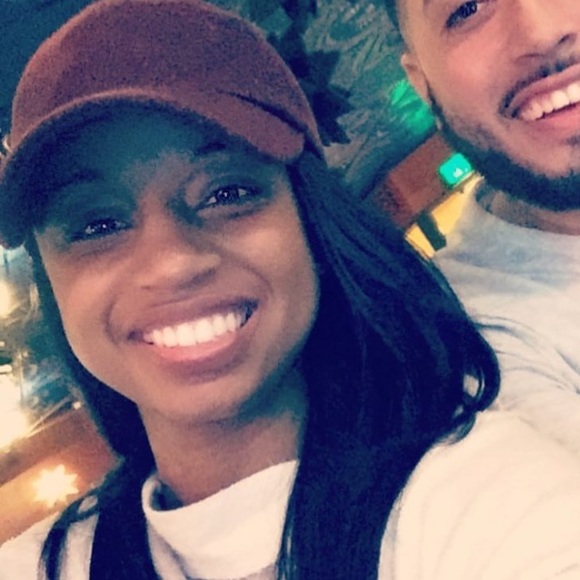 Meet your Posher, Stephenie - Picture 1 of 1